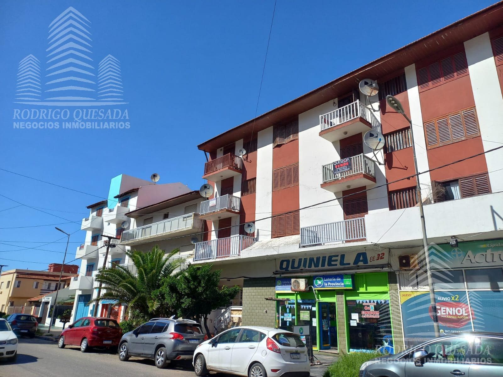 2.5-room apartment with a front-facing balcony and a view. BARGAIN - REVALUED
