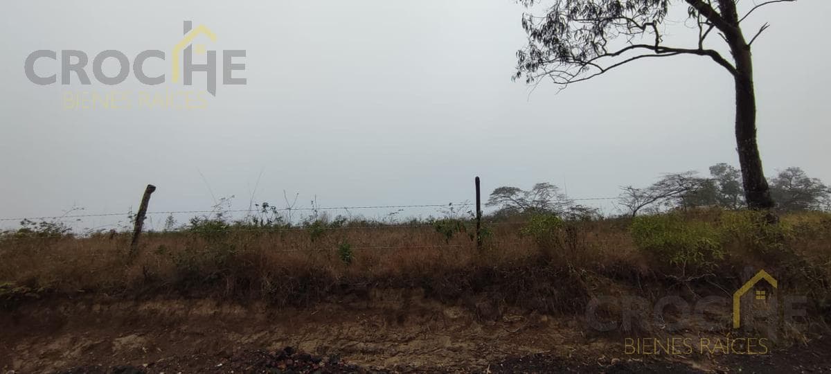 LAND FOR SALE ON EMILIANO ZAPATA STREET IN THE LA PRADERA AREA
