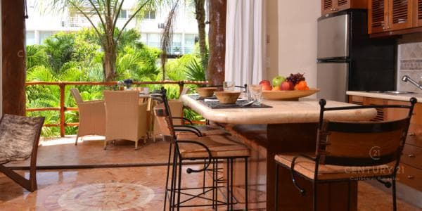 Departamento 2 Recámaras en Venta Porto Playa Playa del Carmen | Cerca de la Playa | P3654