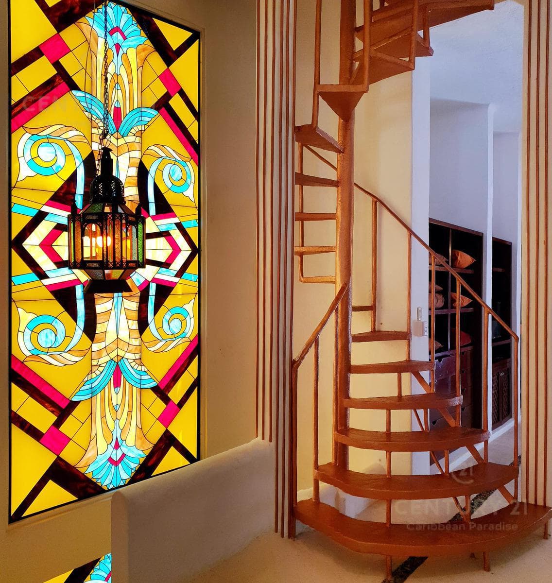 Beautiful 3-Bedroom House with 2 Studios in Playacar Phase I