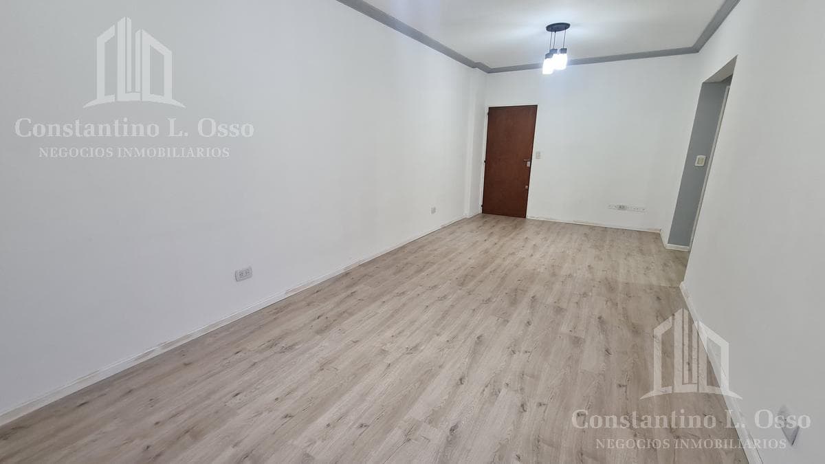 Opportunity - 3-room apartment - Upper floor - Remedios de Escalada