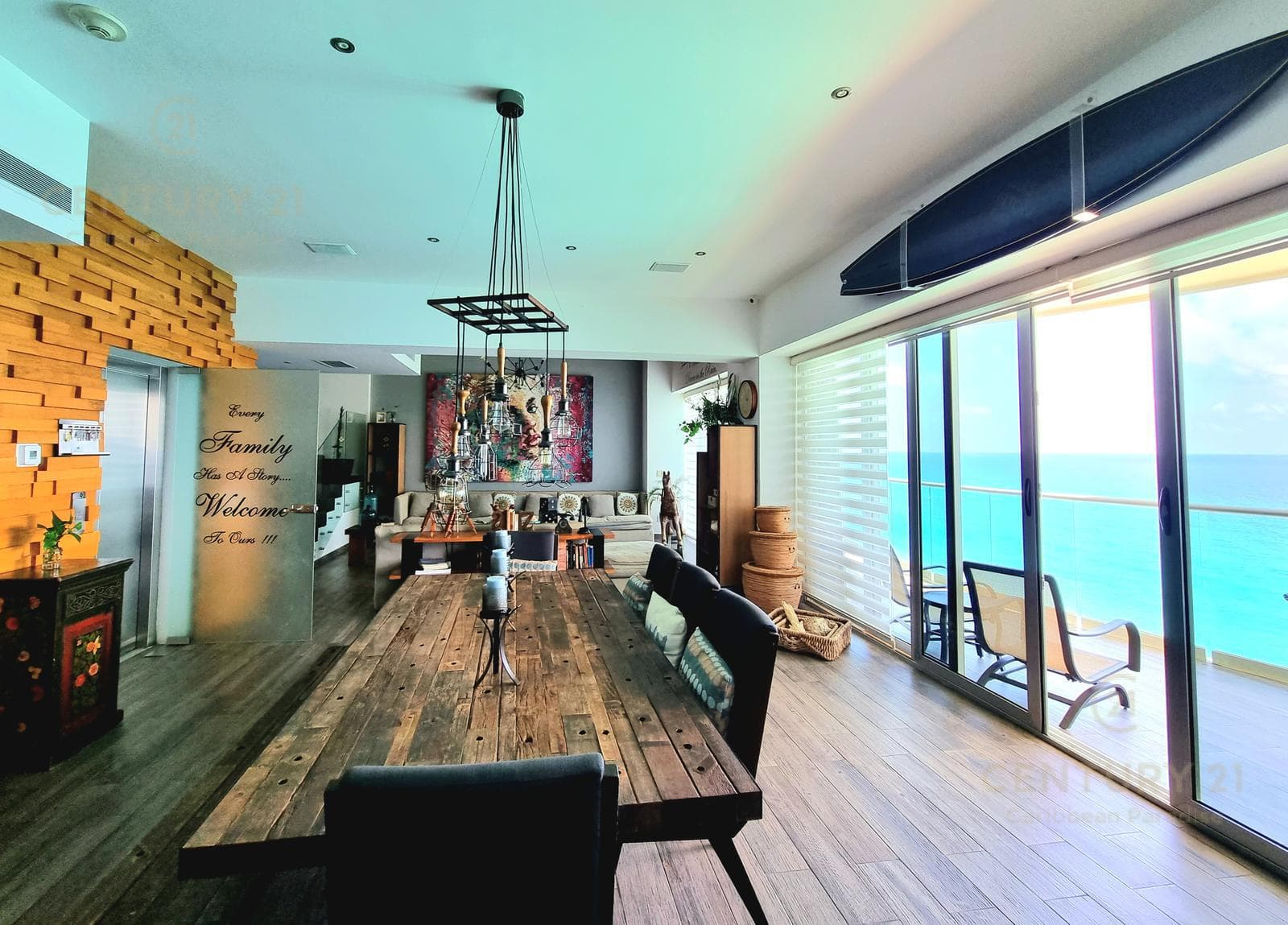 Exclusive Ocean View Penthouse for Sale in the Lahia Condo. Hotel Zone, Cancun C3797