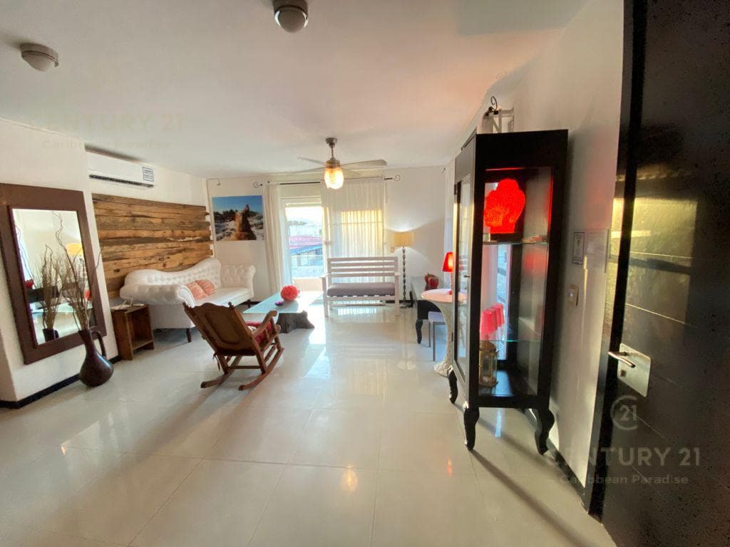 Departamento 2 recamaras en Venta Con alberca | A 2 Calles de la 5ta Avenida | P2991