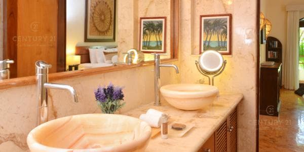 Departamento 2 Recámaras en Venta Porto Playa Playa del Carmen | Cerca de la Playa | P3654