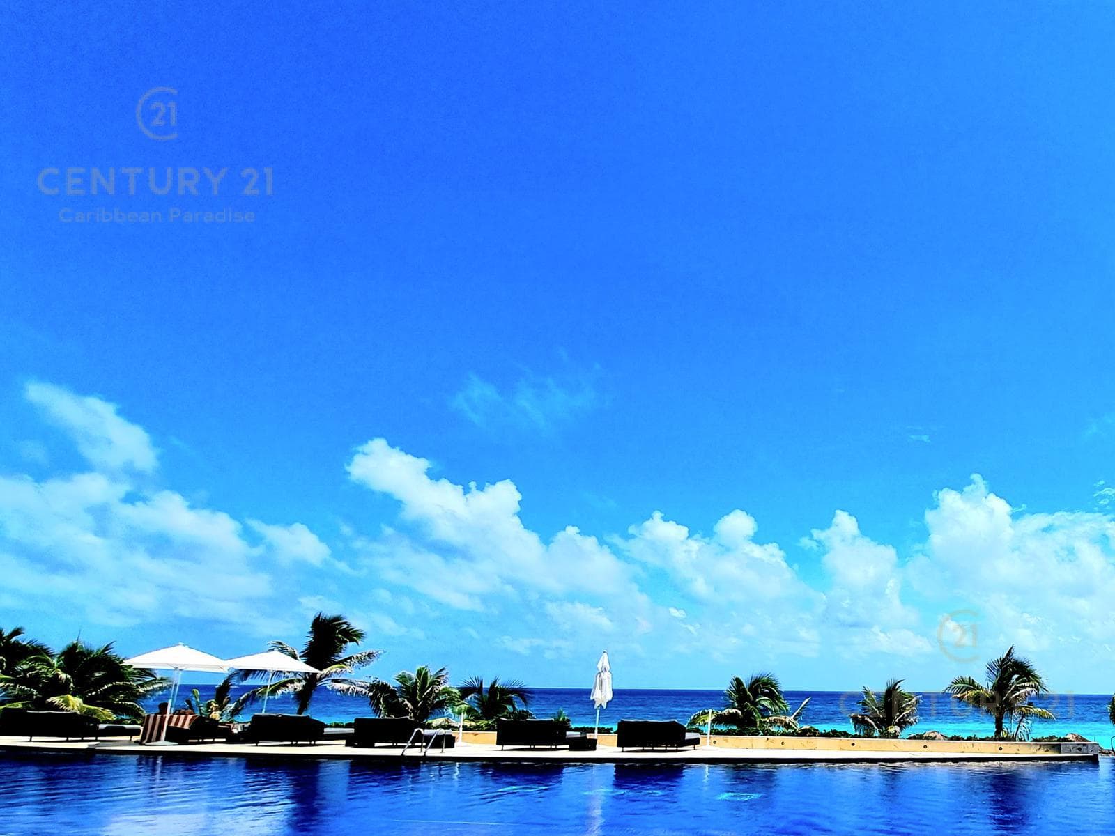 Exclusive Ocean View Penthouse for Sale in the Lahia Condo. Hotel Zone, Cancun C3797
