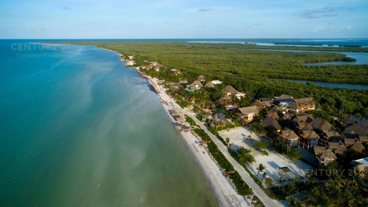 Lot for Sale in Holbox | Investment Property 5 Minutes from the Beach | C3762