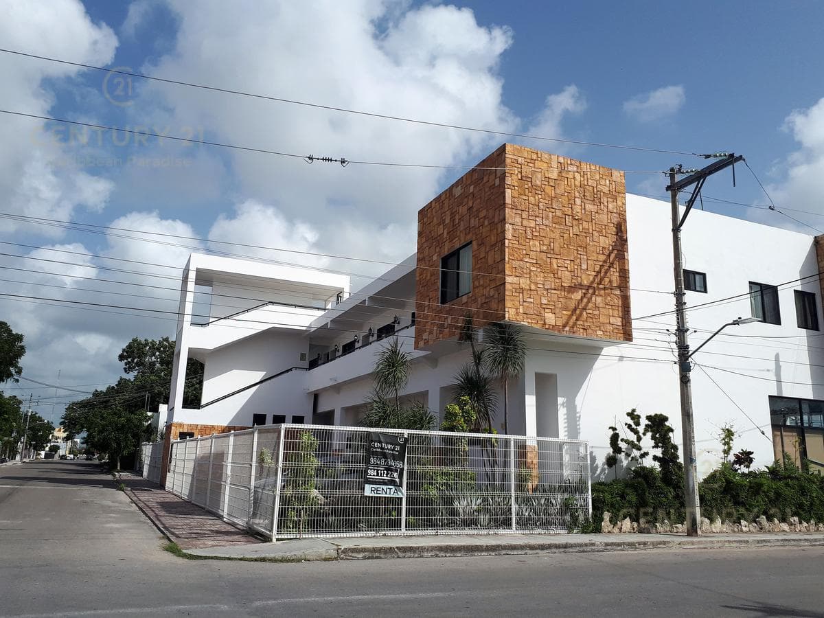 Dpto 1 rec sin muebles Av. Constituyentes Playa del Carmen P3717