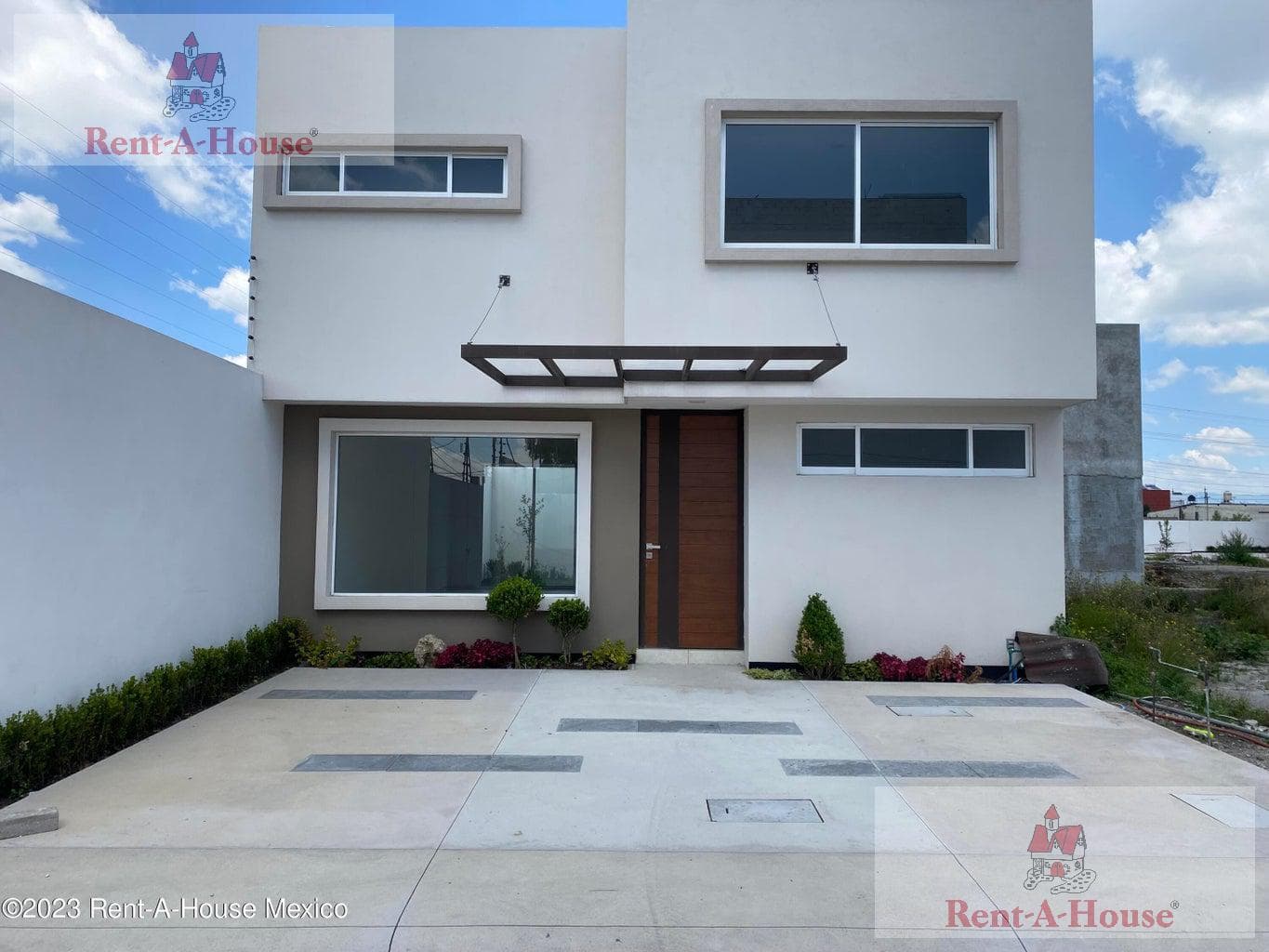 House for Sale in San Salvador Tizatlalli, Metepec, GIS 27-923