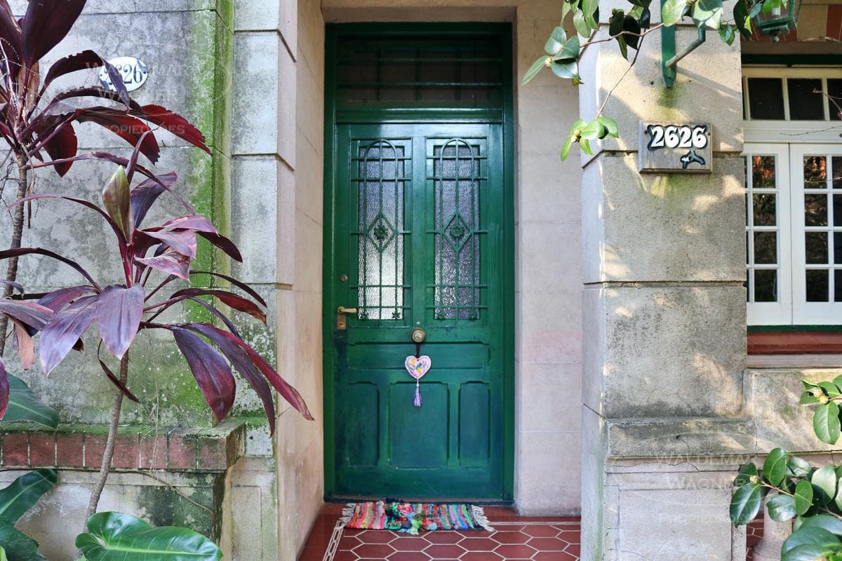 5-Room "Chorizo"-Style House - Victoria