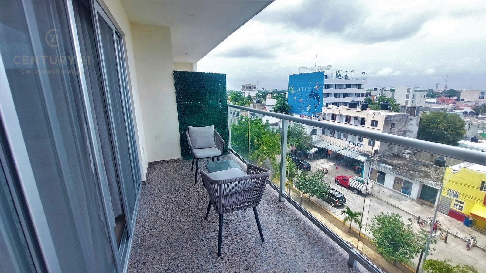 Estudio en venta en avenida CTM a una cuadra de 5ta ave Playa del Carmen P4014
