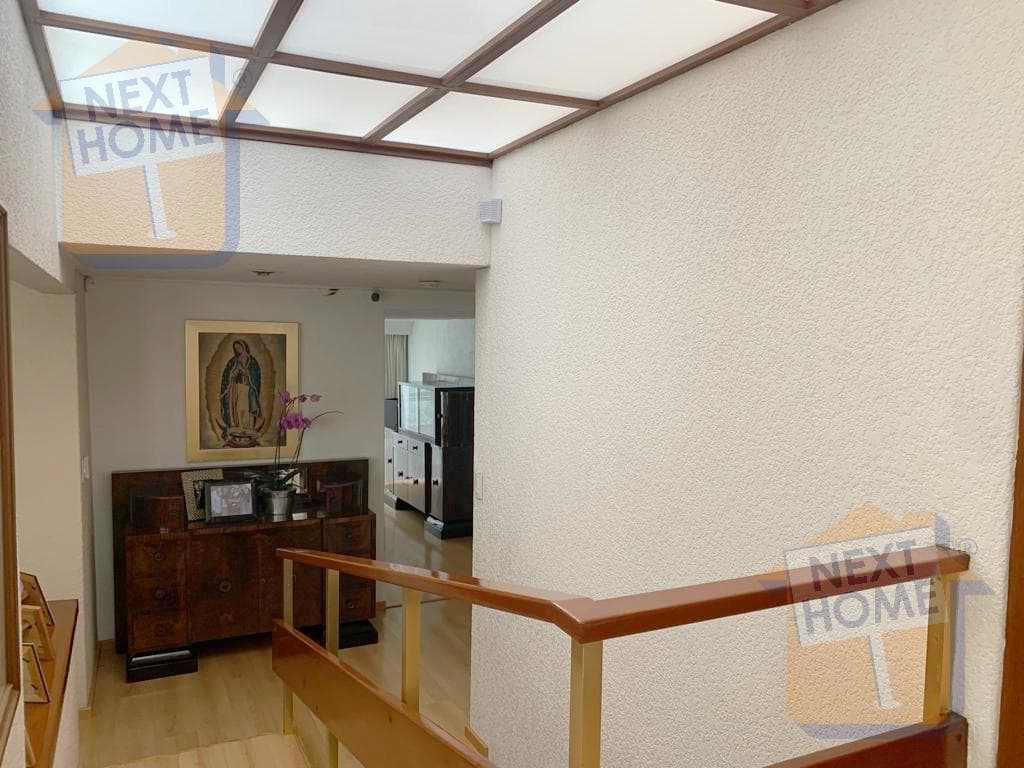 HOUSE FOR SALE IN LA HERRADURA