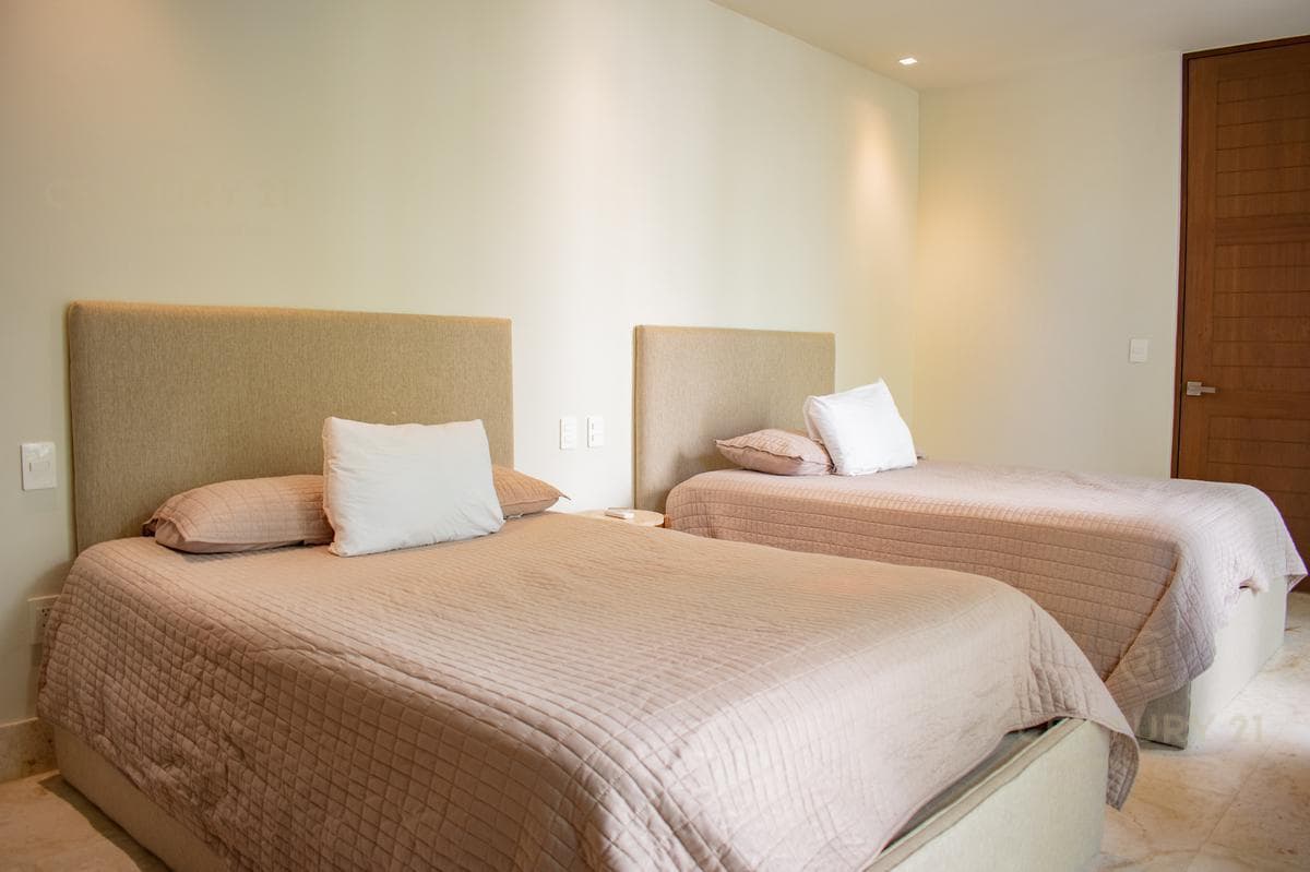 Spacious 2-bedroom apartment in Aldea Zama, Tulum, P2119