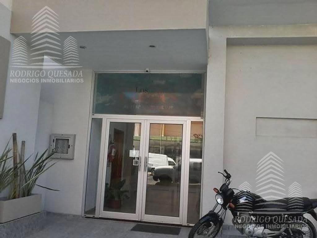 A beautiful and comfortable 2-bedroom apartment in a high-end building!!