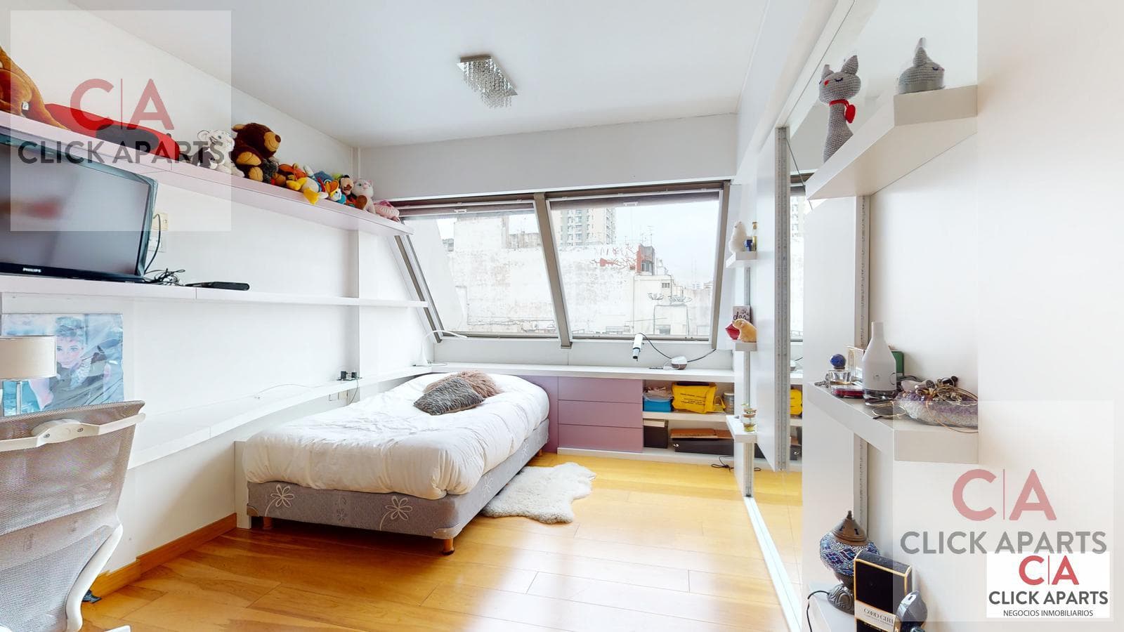 FOR SALE - 6-ROOM UPPER-FLOOR APARTMENT - WILL ACCEPT APARTMENTS OR LAND AS PART OF PAYMENT - CABALLITO