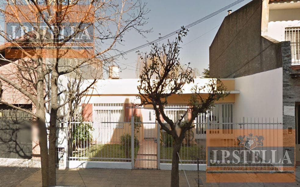 2 Casa 3 Amb con cochera - ALQUILADA - IDEAL INVERSION - S.Justo (Ctro)
