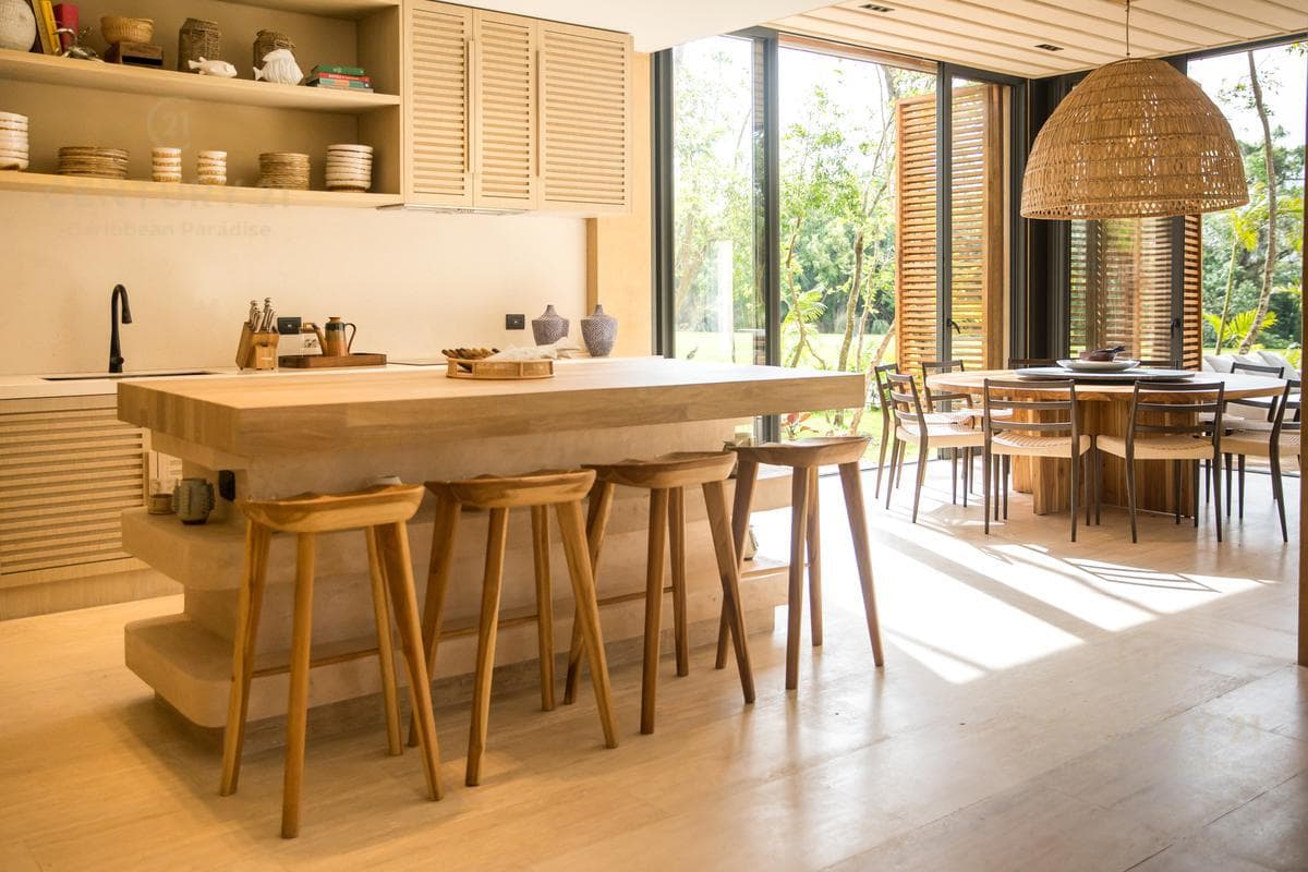 Increible casa en zona residencial prvilegiada de Playa del Carmen P3452