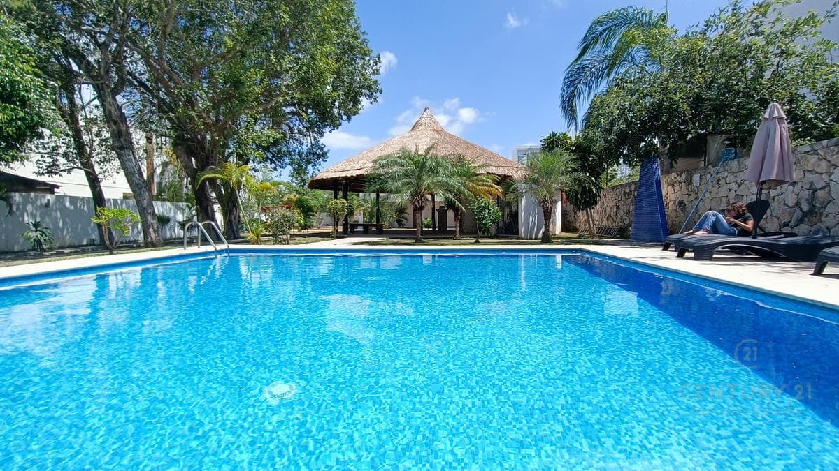 Casa 3 Recamaras en Venta | Nuevo Playa del Sol | Con Alberca Privada | P3918