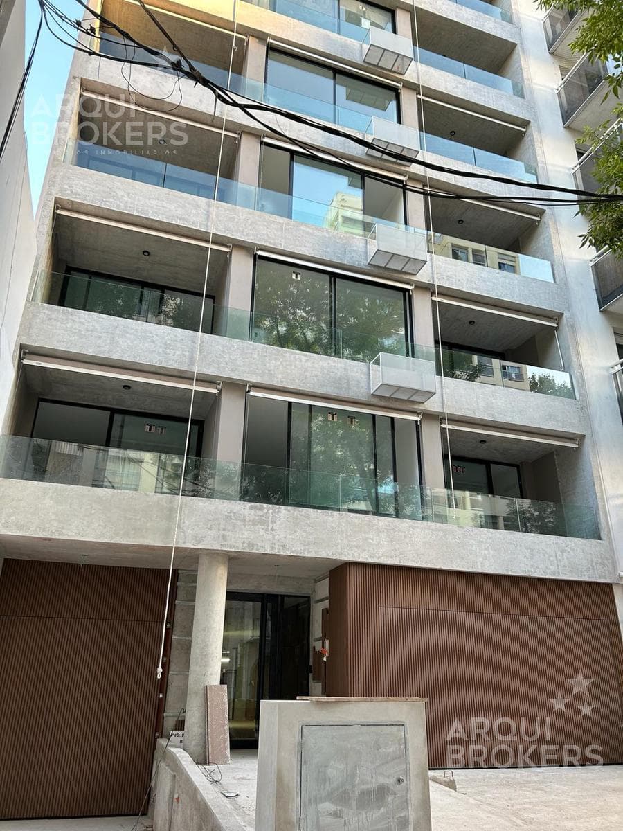 Studio apartment for rent in Pocitos with a terrace