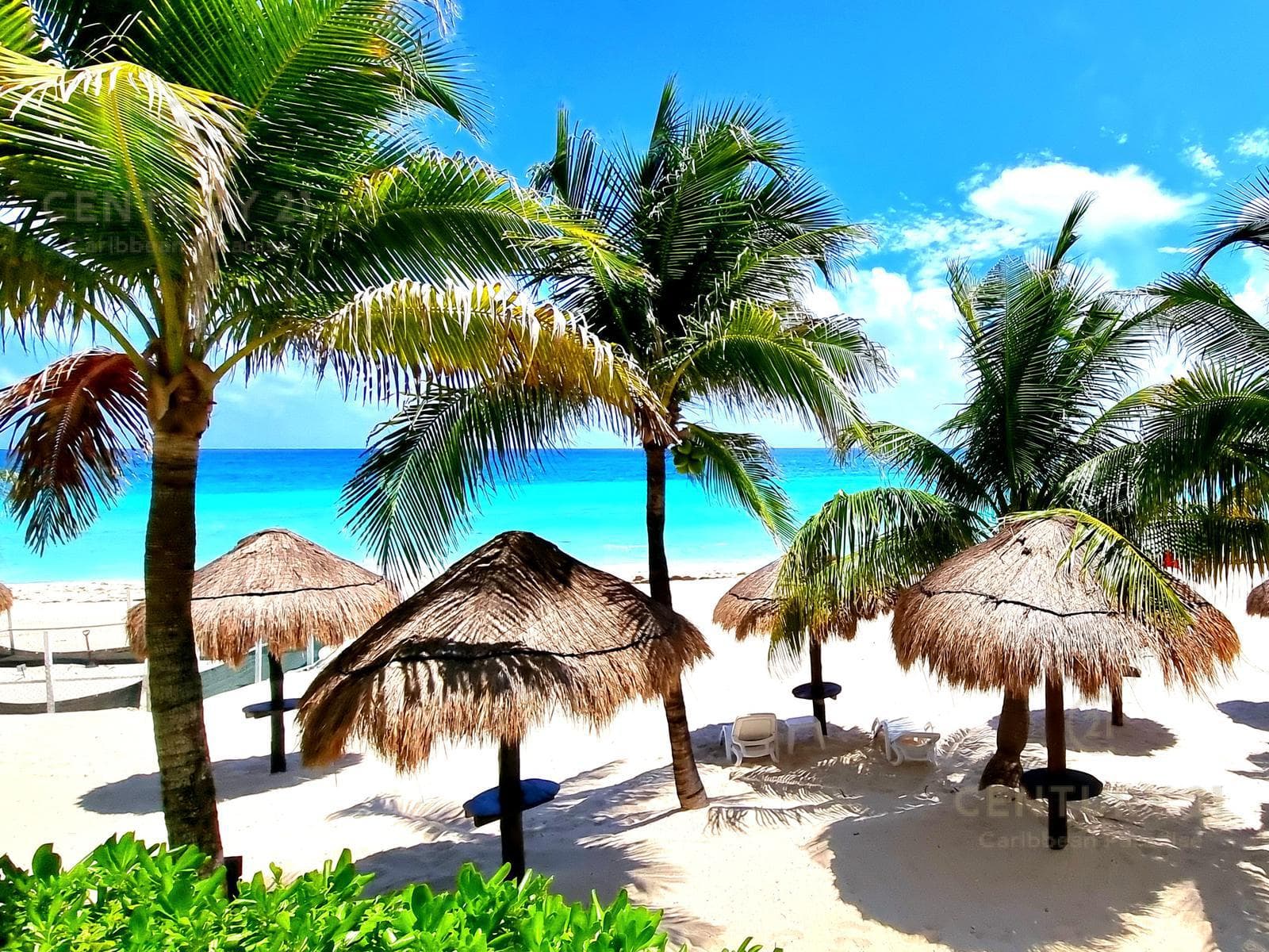 Exclusive Ocean View Penthouse for Sale in the Lahia Condo. Hotel Zone, Cancun C3797