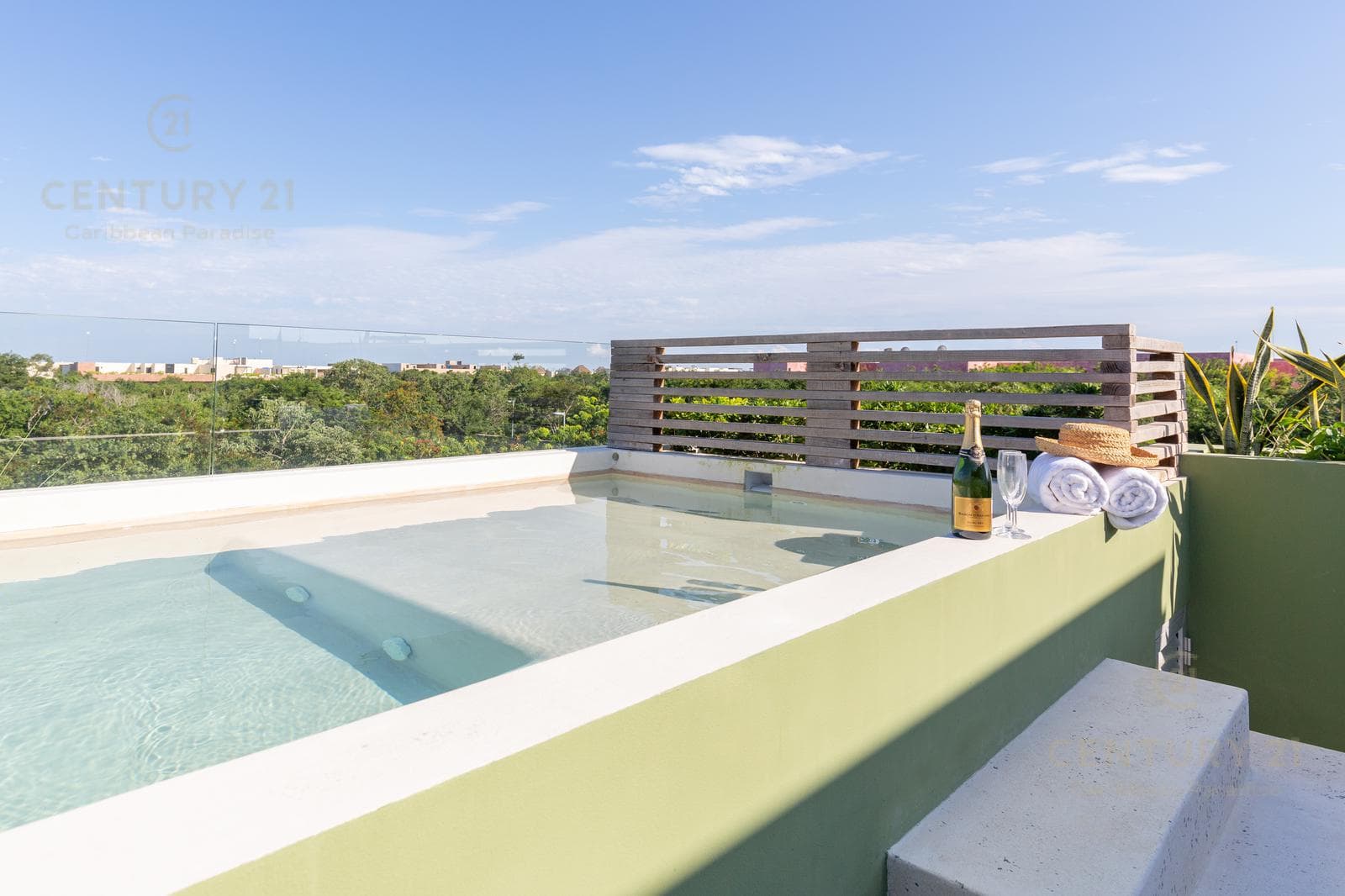 Penthouse 3 Recámaras en Venta en Aldea Zama | con Jacuzzi Privado | P4010
