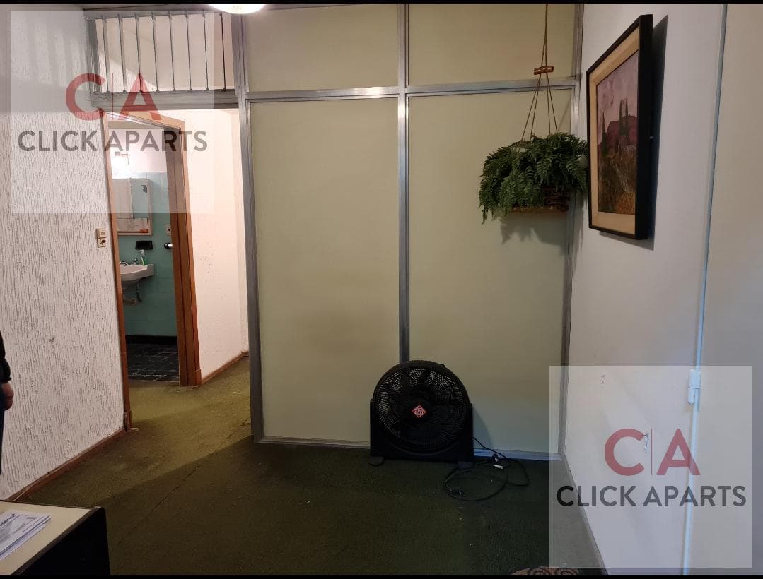 FOR SALE - 2 ROOMS - COMMERCIAL APARTMENT - NEAR THE CHILDREN'S HOSPITAL - IDEAL FOR A MEDICAL OFFICE - BARRIO NORTE