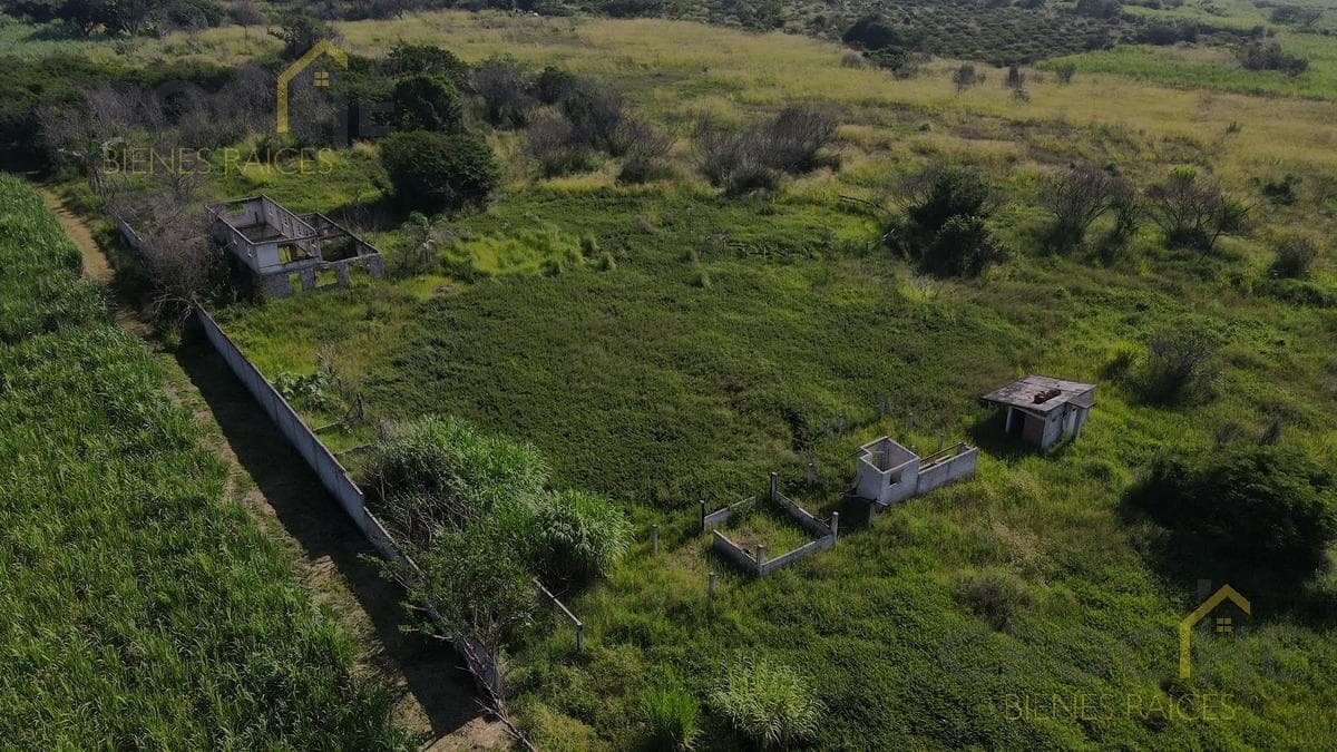2.9 hectares for sale in the San Juan area, below the castle, 20 minutes from Xalapa. View