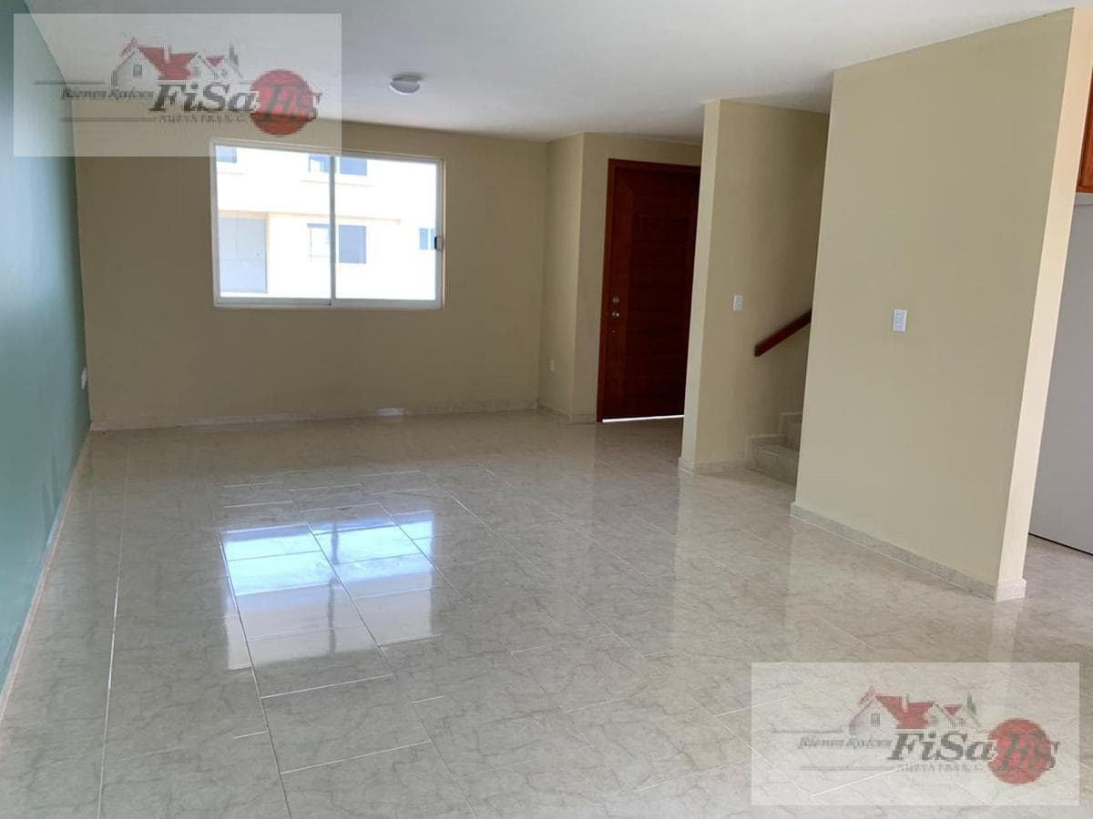 HOUSE FOR SALE AT COND. CHABACANOS, INT. 66