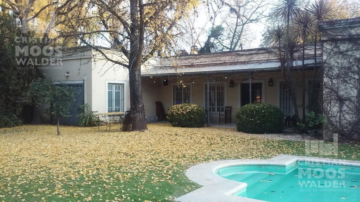 House for Sale - 5 rooms with pool - Ingeniero Maschwitz-
