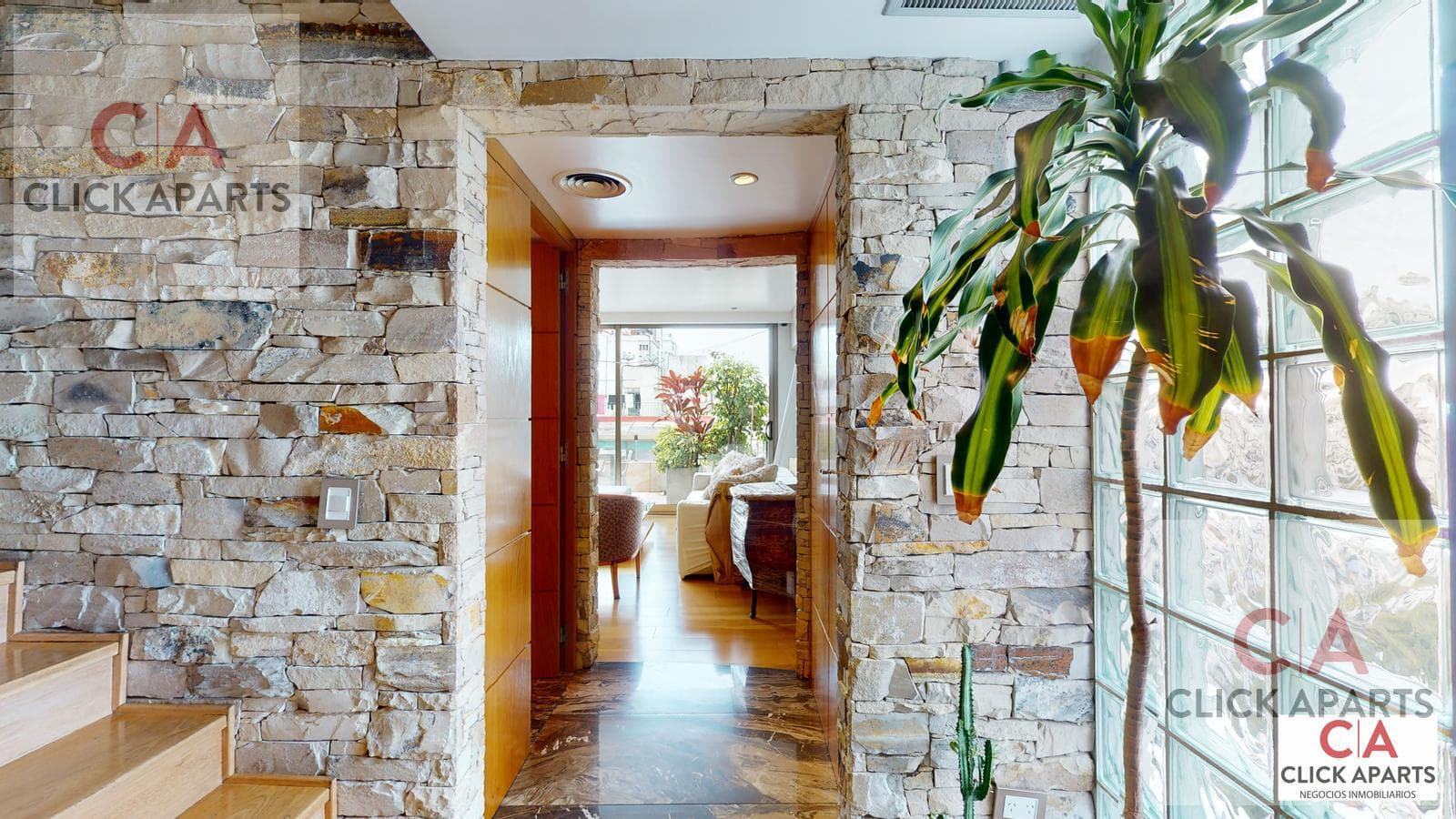 FOR SALE - 6-ROOM UPPER-FLOOR APARTMENT - WILL ACCEPT APARTMENTS OR LAND AS PART OF PAYMENT - CABALLITO